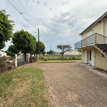 Maison Rez De Chaussee Avec Jardin Vakantiehuis *